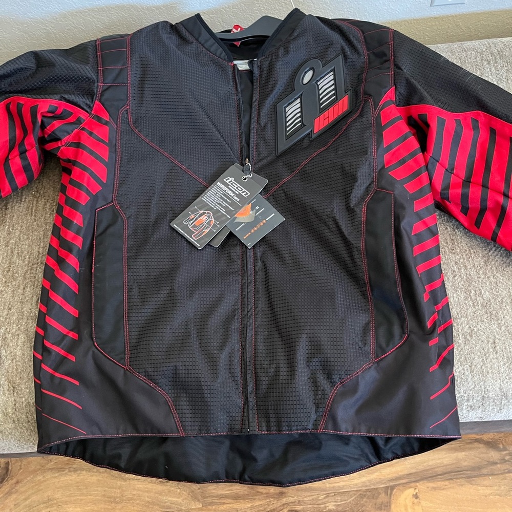 ICON Motorsports Wireform Performance Jacket. XL. New-W/Tags. Black/Red